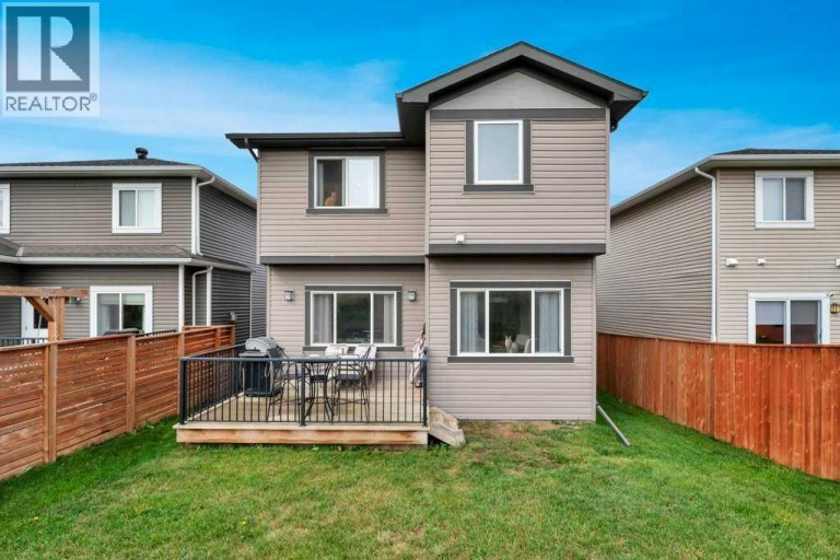32 Lakewood Circle, Strathmore, Alberta, T1P0G6