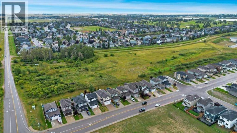 32 Lakewood Circle, Strathmore, Alberta, T1P0G6