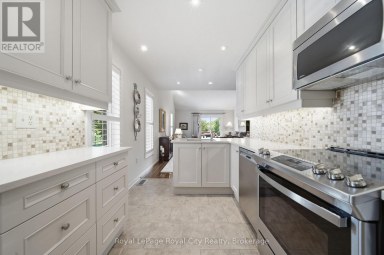 37 - 60 PTARMIGAN DRIVE Guelph (Kortright Hills) Ontario photo 15