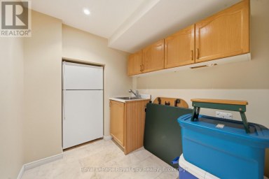 37 - 60 PTARMIGAN DRIVE Guelph (Kortright Hills) Ontario photo 36