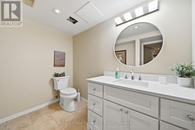 37 - 60 PTARMIGAN DRIVE Guelph (Kortright Hills) Ontario photo 37