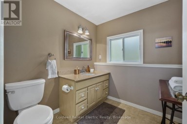 117 PINECREST AVENUE Otonabee-South Monaghan Ontario photo 16