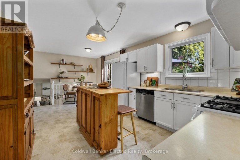 117 PINECREST AVENUE, Otonabee-South Monaghan, Ontario, K0L2G0