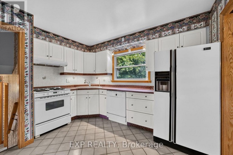 47 GLENBURNIE CRESCENT, London North (North H), Ontario, N5X2A1