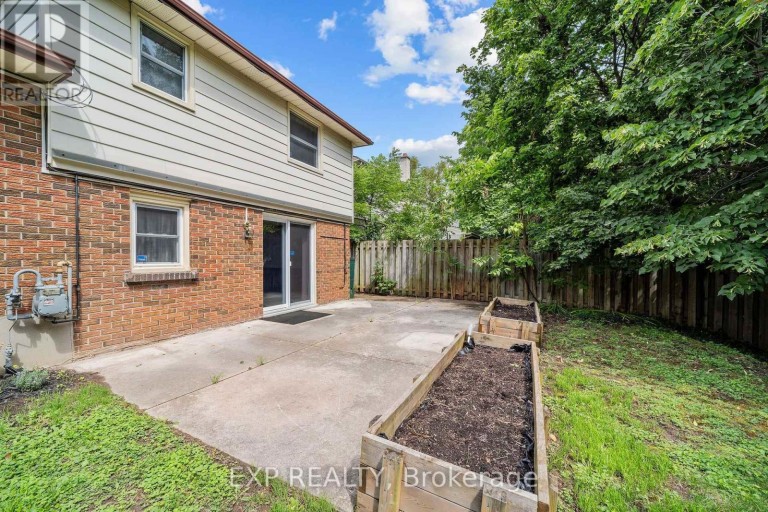 47 GLENBURNIE CRESCENT, London North (North H), Ontario, N5X2A1
