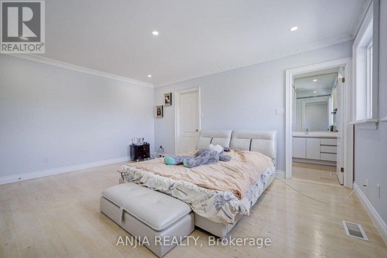 63 BECKENRIDGE DRIVE, Markham (Milliken Mills East), Ontario, L3S2V3