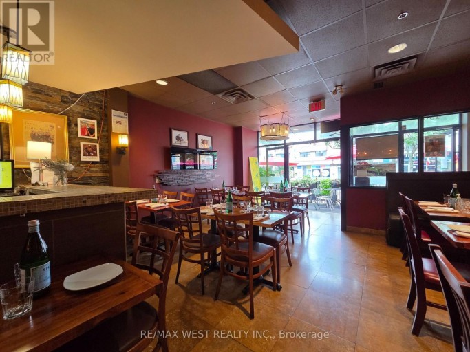 4906 DUNDAS STREET W, Toronto (Islington-City Centre West), Ontario, M9A1B5