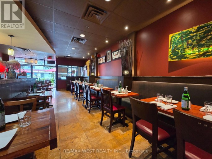 4906 DUNDAS STREET W, Toronto (Islington-City Centre West), Ontario, M9A1B5