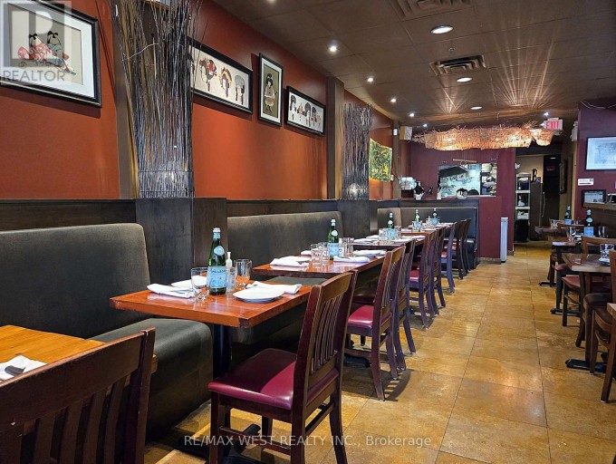 4906 DUNDAS STREET W, Toronto (Islington-City Centre West), Ontario, M9A1B5
