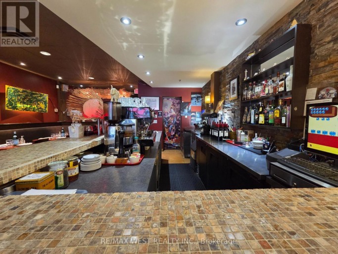 4906 DUNDAS STREET W, Toronto (Islington-City Centre West), Ontario, M9A1B5