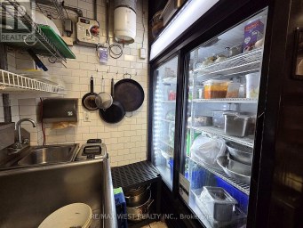 4906 DUNDAS STREET W Toronto (Islington-City Centre West) Ontario photo 42