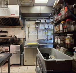 4906 DUNDAS STREET W Toronto (Islington-City Centre West) Ontario photo 46