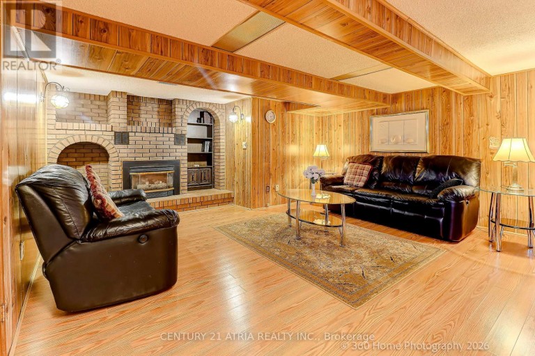 23 TUMPANE STREET, Toronto (Downsview-Roding-CFB), Ontario, M3M1L5