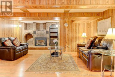 23 TUMPANE STREET Toronto (Downsview-Roding-CFB) Ontario photo 15