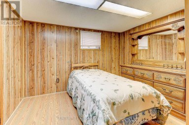 23 TUMPANE STREET Toronto (Downsview-Roding-CFB) Ontario photo 16