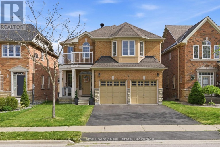 338 DOWSON LOOP, Newmarket (Woodland Hill), Ontario, L3X3G3
