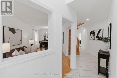 338 DOWSON LOOP Newmarket (Woodland Hill) Ontario photo 6