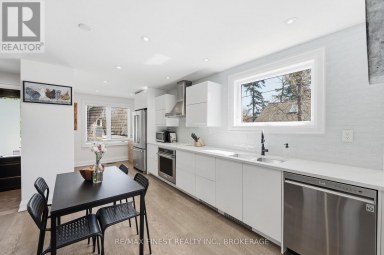 258 COLLEGE STREET, Kingston (Central City East) Ontario