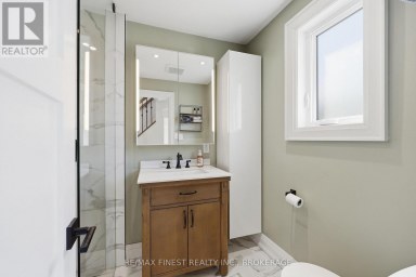 258 COLLEGE STREET, Kingston (Central City East) Ontario
