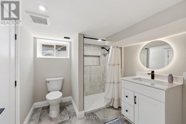 258 COLLEGE STREET, Kingston (Central City East) Ontario