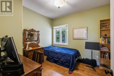 139 COUNTRY WOODS DRIVE, Frontenac (Frontenac South) Ontario