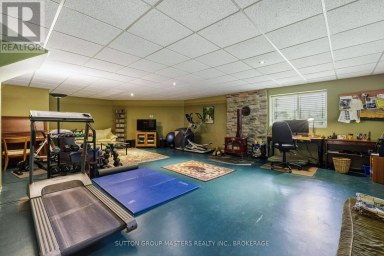 139 COUNTRY WOODS DRIVE, Frontenac (Frontenac South) Ontario