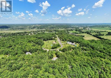 139 COUNTRY WOODS DRIVE, Frontenac (Frontenac South) Ontario