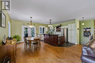 139 COUNTRY WOODS DRIVE, Frontenac (Frontenac South) Ontario