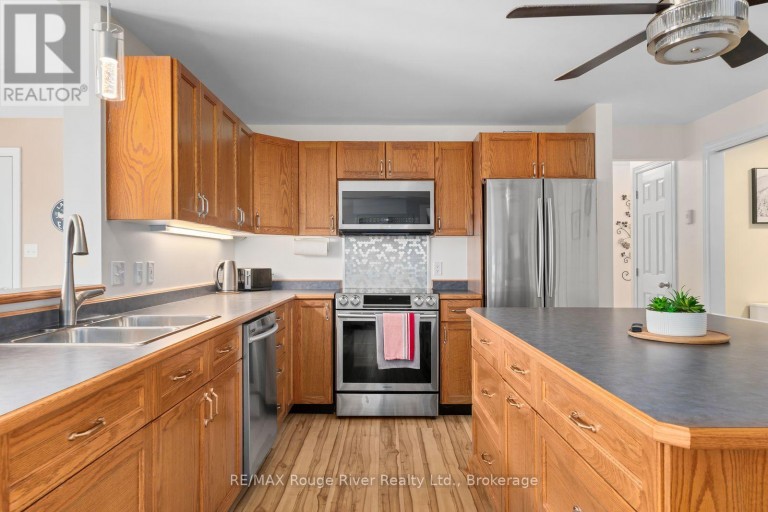 132 ADDINGTON ROAD 5 ROAD, Addington Highlands (Addington Highlands), Ontario, K0H1K0