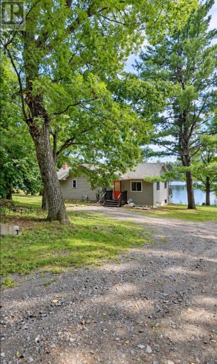 132 ADDINGTON ROAD 5 ROAD, Addington Highlands (Addington Highlands), Ontario, K0H1K0