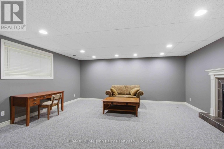5 OLD CARRYING PLACE ROAD, Quinte West (Murray Ward), Ontario, K0K1L0