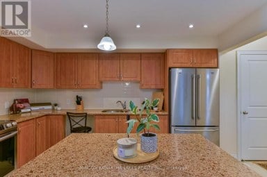849 BROADWAY BOULEVARD Peterborough (Northcrest Ward 5) Ontario photo 13