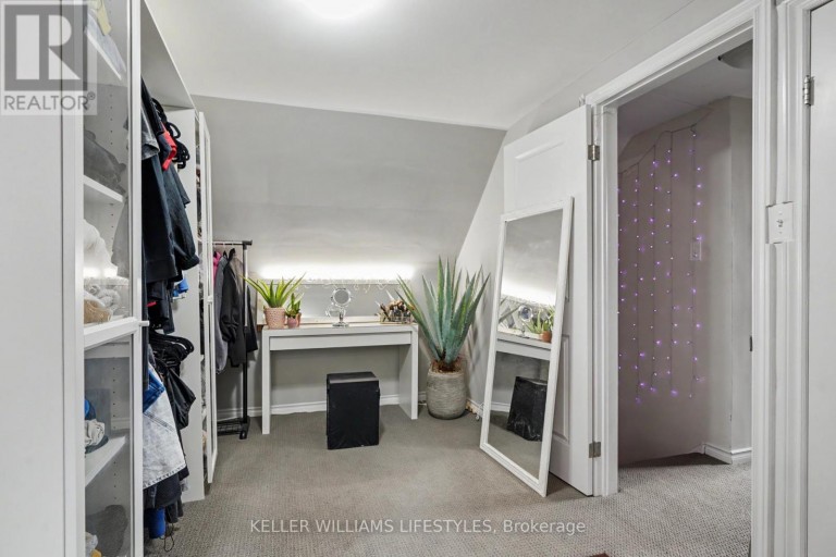 68 APELDOORN CRESCENT, London East (East C), Ontario, N5Y2B8
