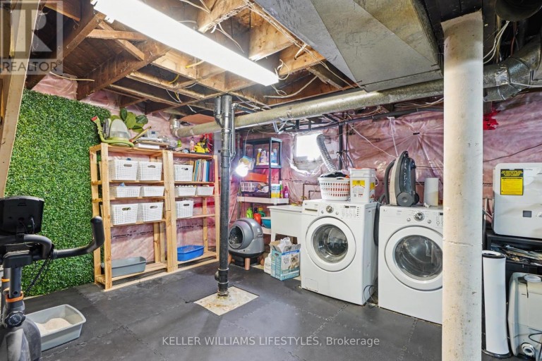 68 APELDOORN CRESCENT, London East (East C), Ontario, N5Y2B8