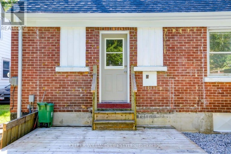 68 APELDOORN CRESCENT, London East (East C), Ontario, N5Y2B8