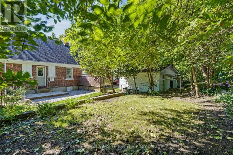 68 APELDOORN CRESCENT, London East (East C), Ontario, N5Y2B8