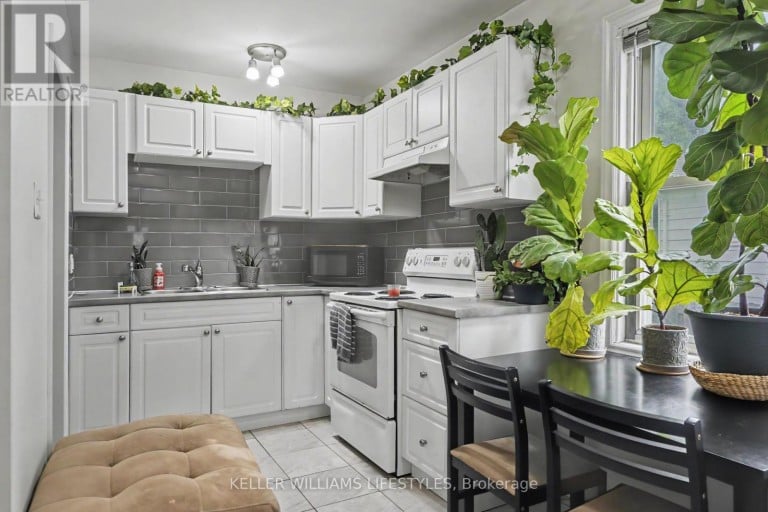 68 APELDOORN CRESCENT, London East (East C), Ontario, N5Y2B8