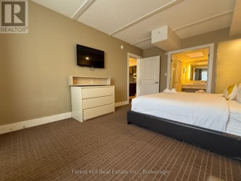 4104/4106 - 9 HARBOUR STREET Collingwood Ontario photo 6