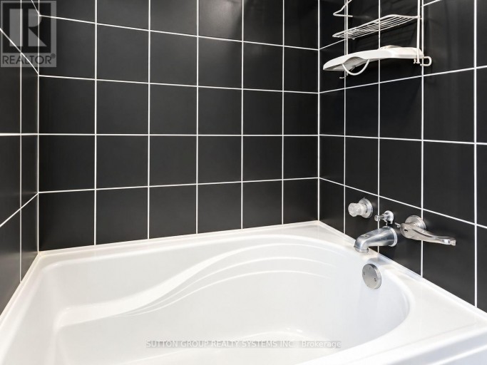 1139 DOVERCOURT ROAD, Toronto (Wychwood), Ontario, M6H2Y1