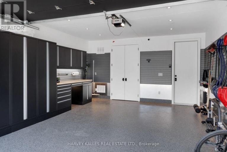 22 FOXLEY STREET, Toronto (Trinity-Bellwoods), Ontario, M6J1R1