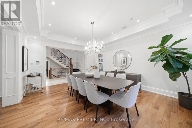 35 NORMANDALE CRESCENT, Toronto (St. Andrew-Windfields), Ontario, M2P1M7