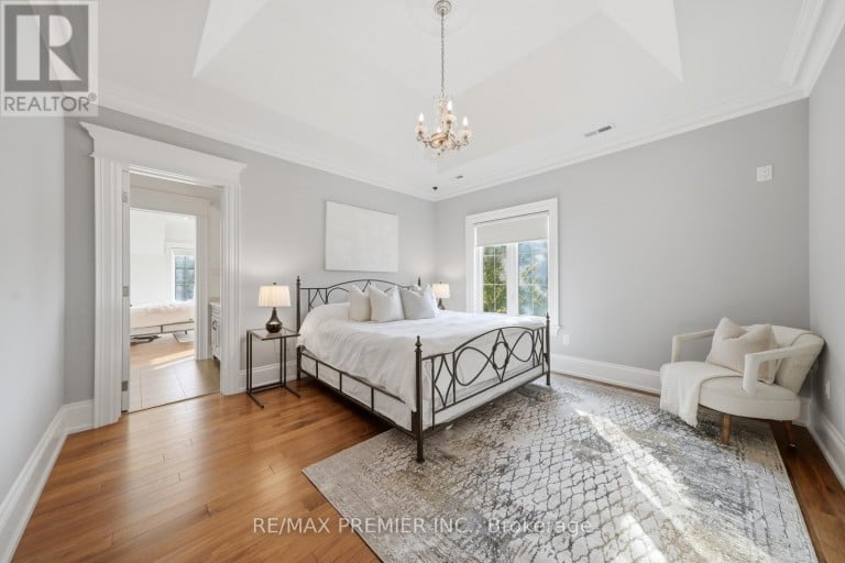 35 NORMANDALE CRESCENT, Toronto (St. Andrew-Windfields), Ontario, M2P1M7