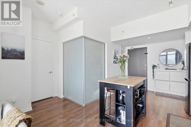 PH02 - 68 ABELL STREET Toronto (Little Portugal) Ontario photo 7