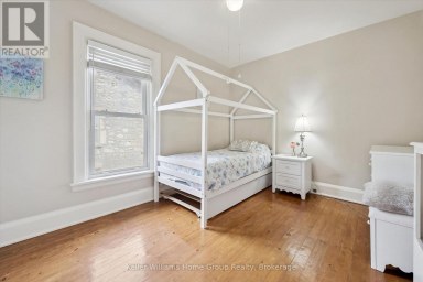 28 OXFORD STREET Guelph (Downtown) Ontario photo 19