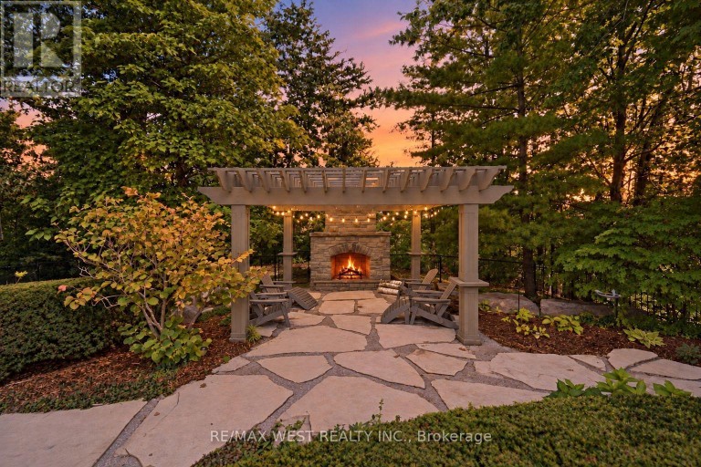 5775 KIRBY ROAD, Vaughan (Kleinburg), Ontario, L0J1C0