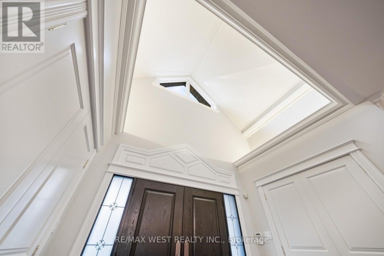 5775 KIRBY ROAD, Vaughan (Kleinburg), Ontario, L0J1C0