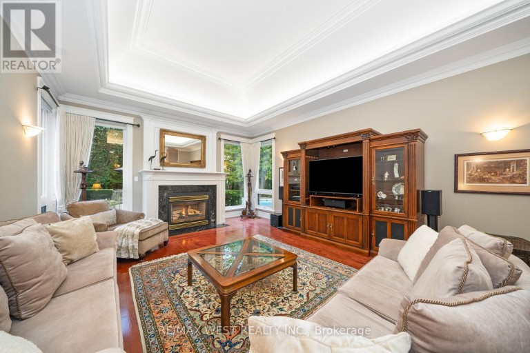 5775 KIRBY ROAD, Vaughan (Kleinburg), Ontario, L0J1C0