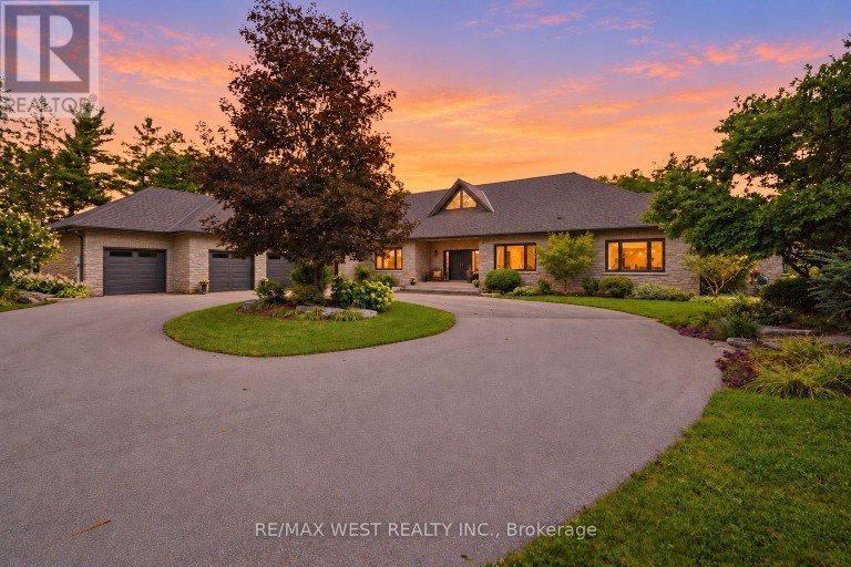 5775 KIRBY ROAD, Vaughan (Kleinburg), Ontario, L0J1C0