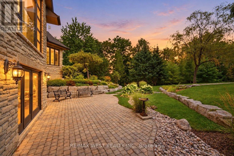 5775 KIRBY ROAD, Vaughan (Kleinburg), Ontario, L0J1C0