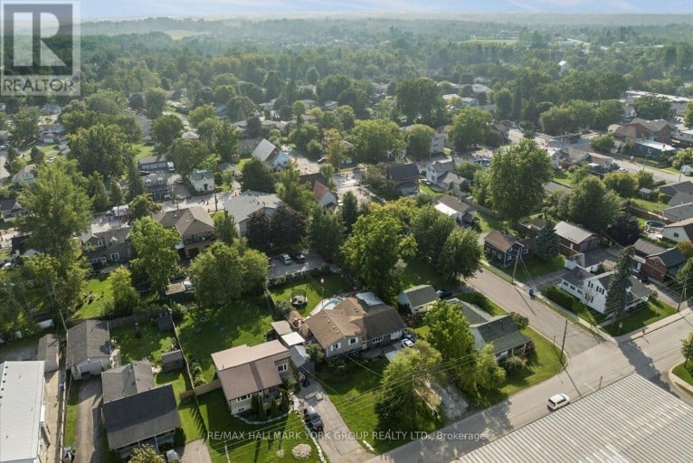 54 NORTH STREET, Georgina (Sutton & Jackson's Point), Ontario, L0E1R0